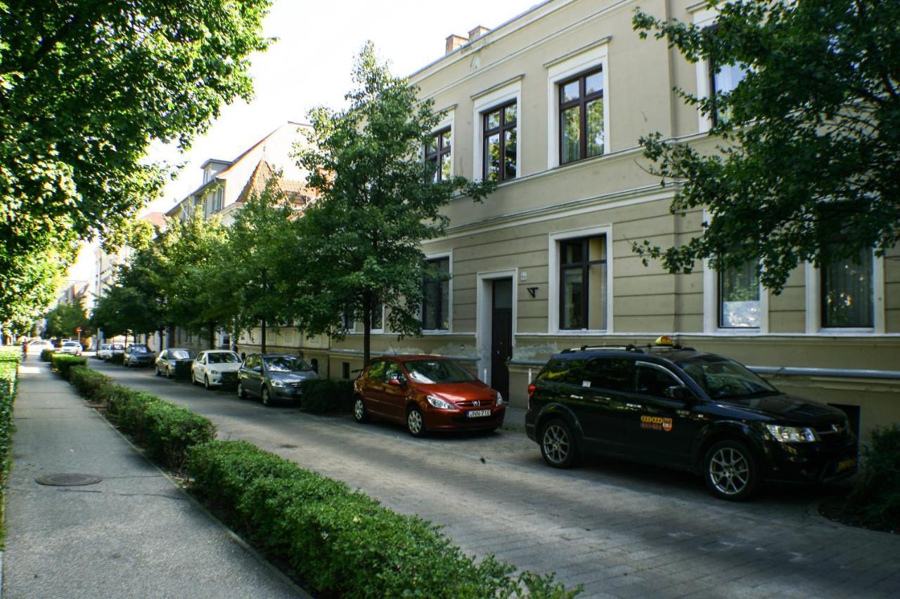 Deák Apartman Sopron Exterior foto