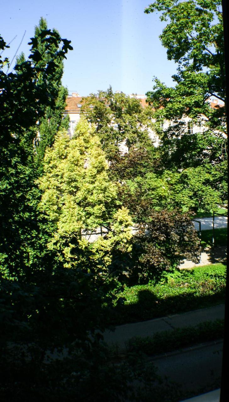Deák Apartman Sopron Exterior foto